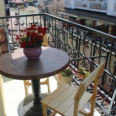 Dionyssos Apartment Διαμέρισμα *